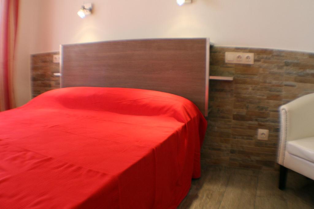 Apartamentos Bcntourism Pineda de Mar Buitenkant foto