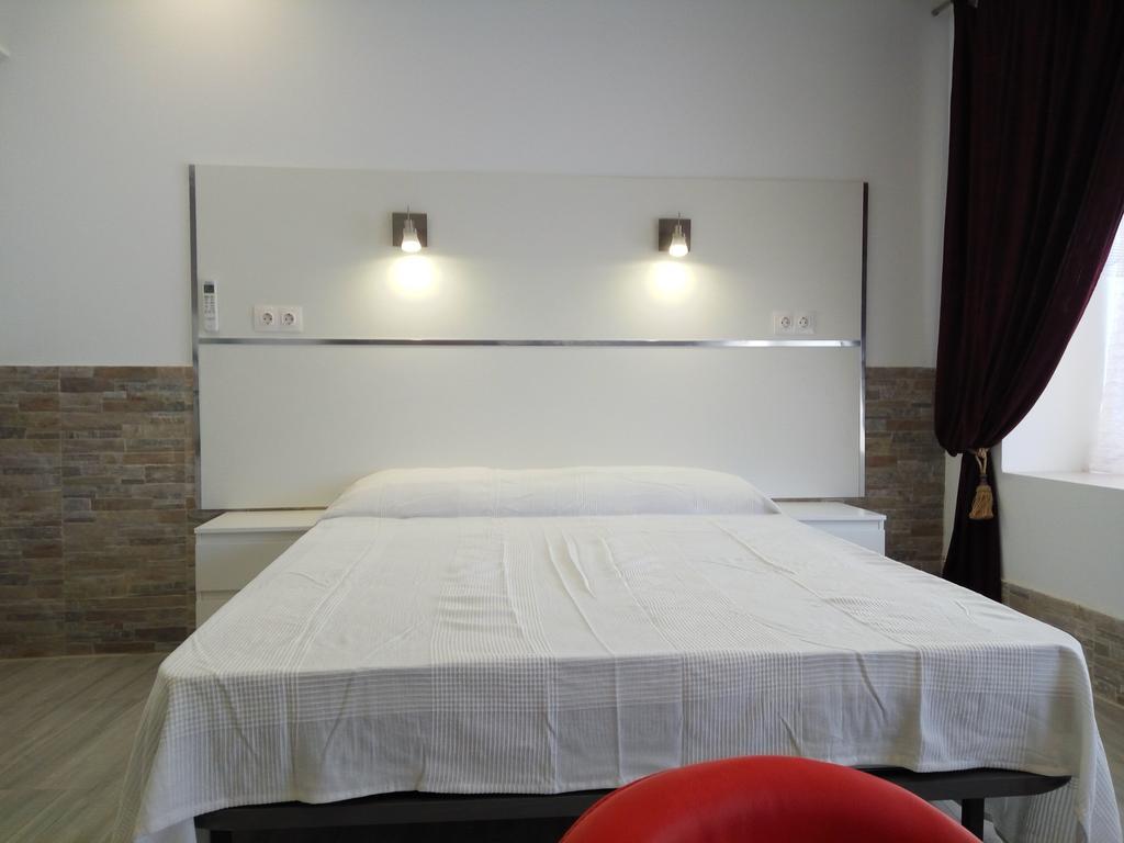 Apartamentos Bcntourism Pineda de Mar Buitenkant foto
