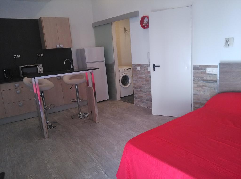 Apartamentos Bcntourism Pineda de Mar Buitenkant foto