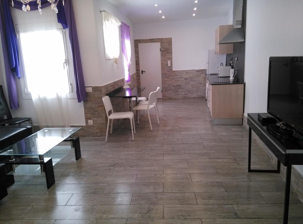 Apartamentos Bcntourism Pineda de Mar Buitenkant foto