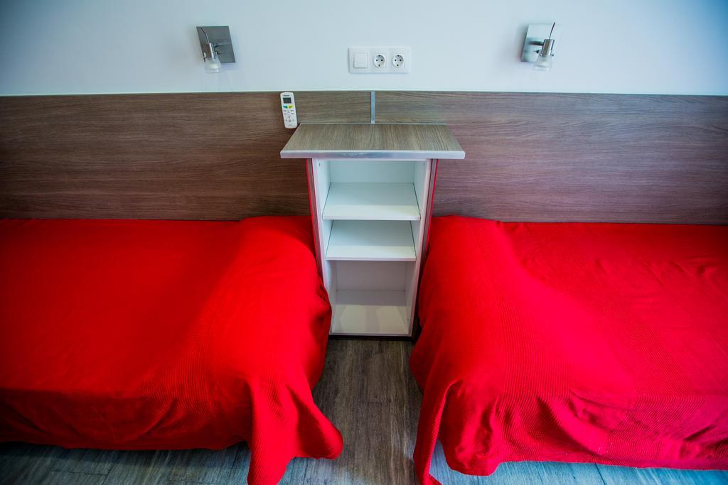 Apartamentos Bcntourism Pineda de Mar Buitenkant foto