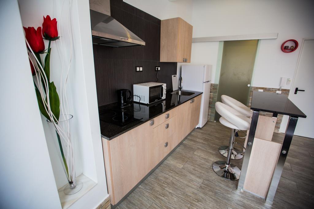 Apartamentos Bcntourism Pineda de Mar Buitenkant foto